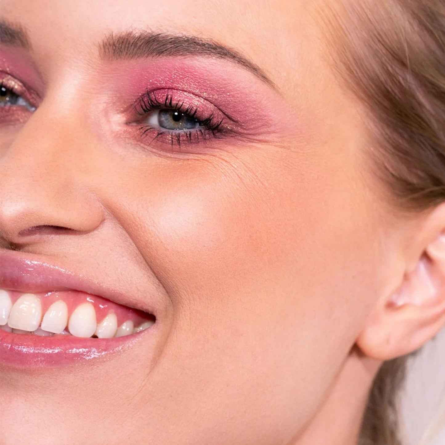 LH Cosmetic Blomma Palette