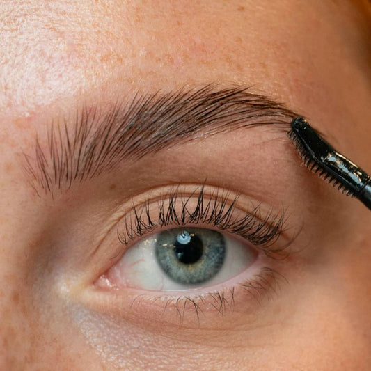 LH Cosmetic The Brow Wax