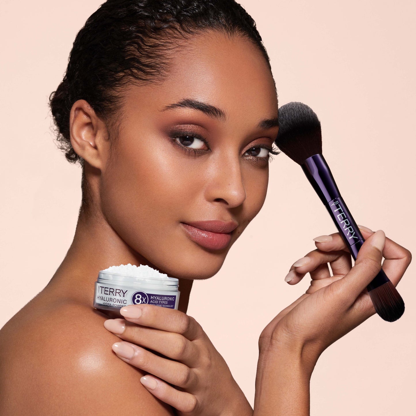 By Terry Hyaluronic Hydra-Powder 8HA