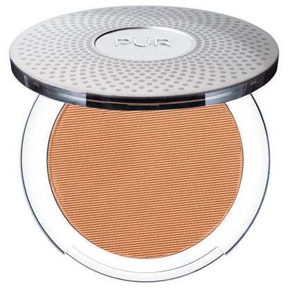 PÜR 4-in-1 Pressed Mineral Foundation