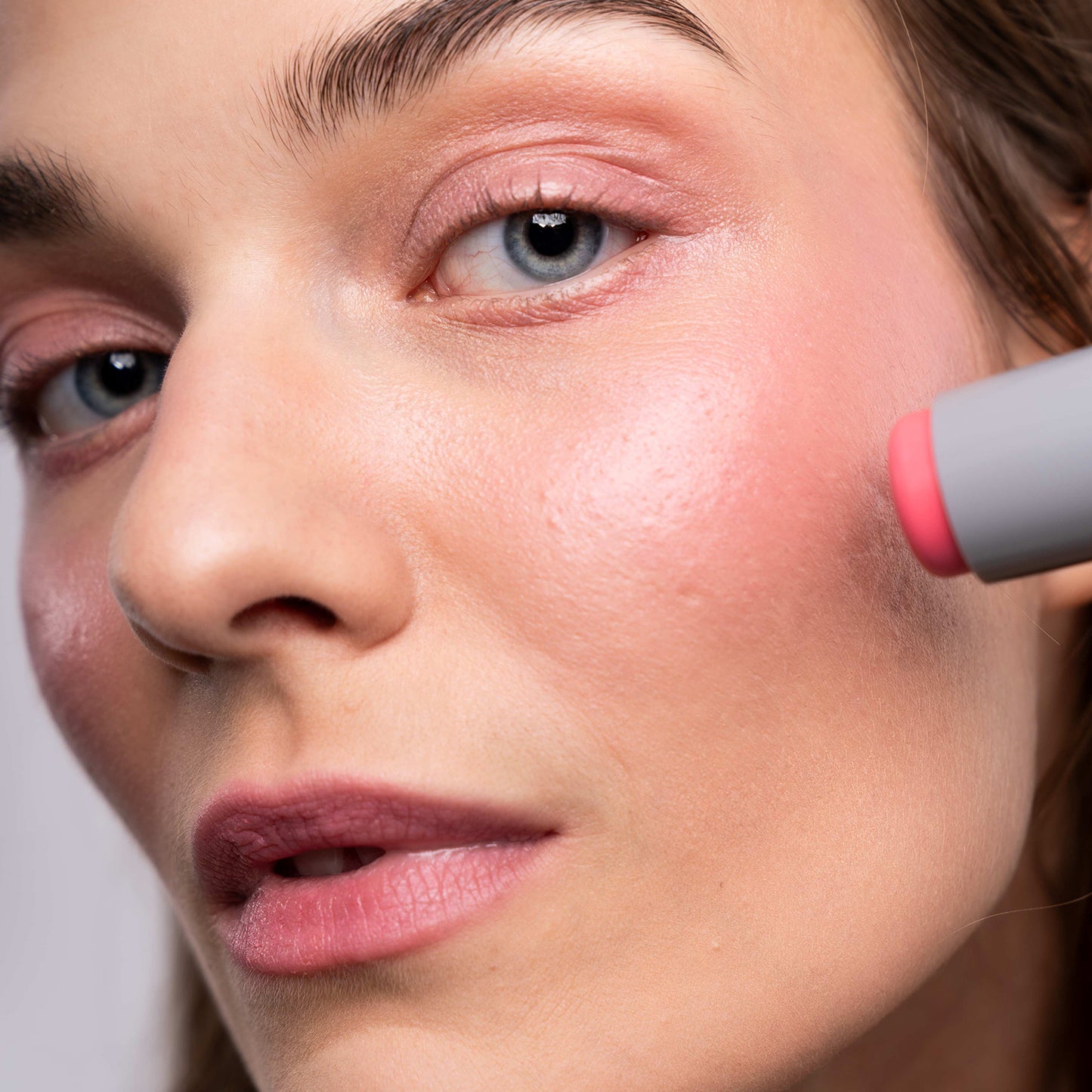 LH Cosmetics Artistick Blush