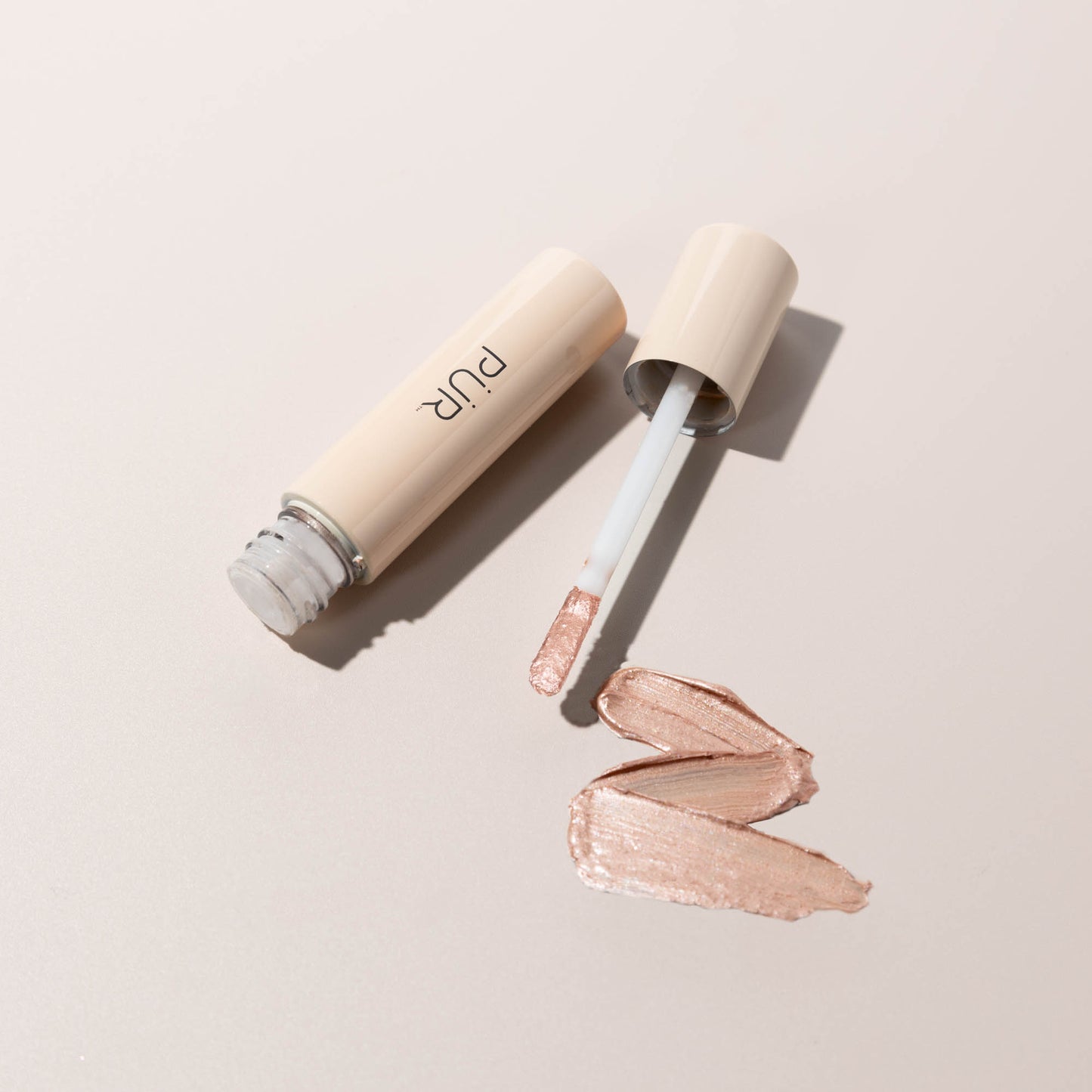 PÜR On Point Tint Creamy Eyeshadow & Primer with Peptides