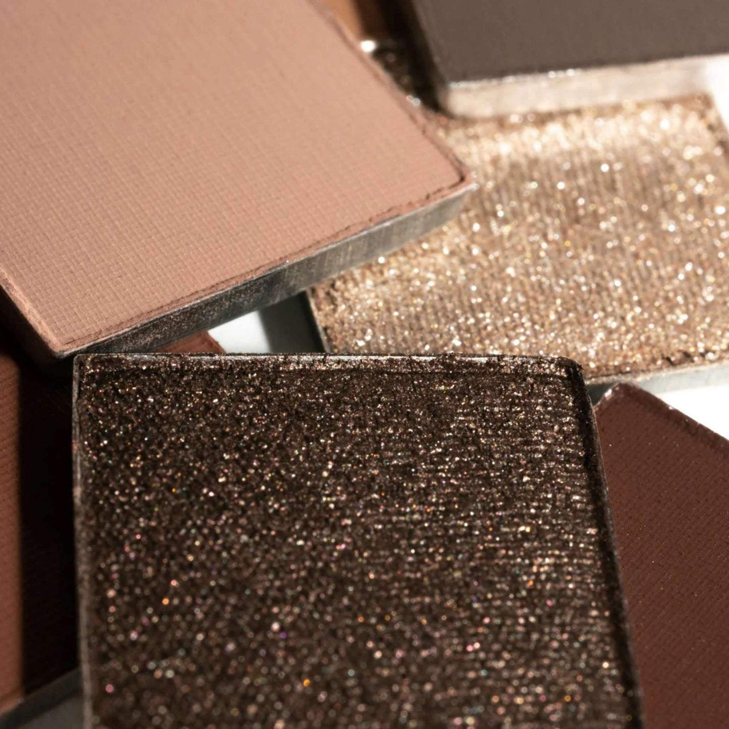 LH Cosmetic Boring Nude Palette